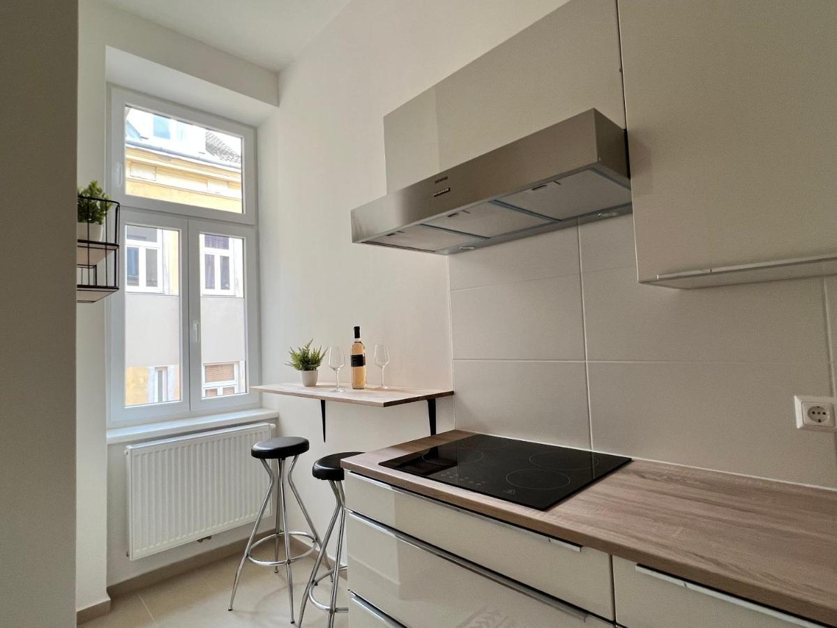 New Exclusive 100M2, Top Location! Vienna Luaran gambar